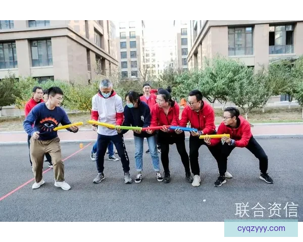 3对3世界杯激情对决，揭秘小场地大策略背后的团队智慧与竞技魅力